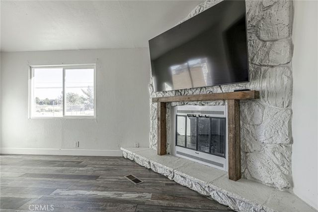 10648 Sycamore Street, Victorville, CA 92392