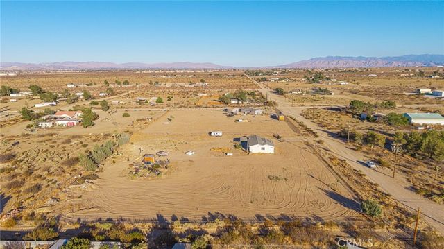 10648 Sycamore Street, Victorville, CA 92392