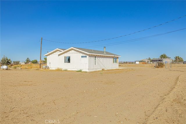 10648 Sycamore Street, Victorville, CA 92392