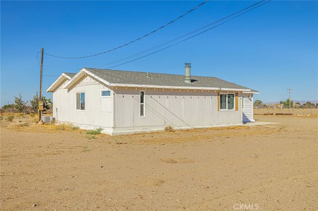 10648 Sycamore Street, Victorville, CA 92392