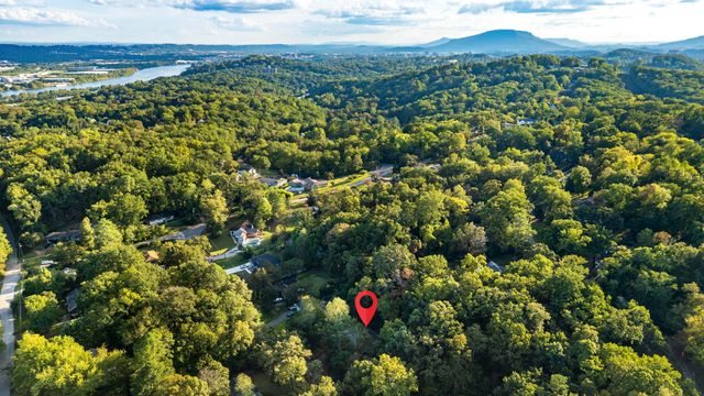 3219 Haywood Avenue, Chattanooga, TN 37415