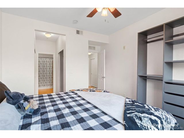 10052 W Ute Pl 206, Littleton, CO 80127