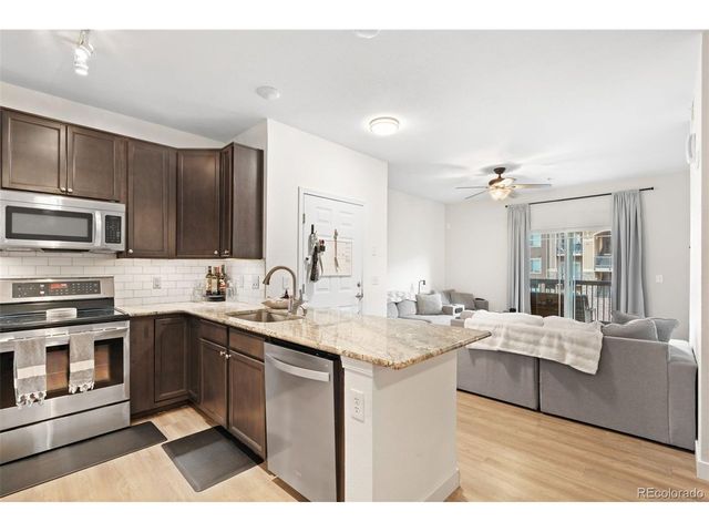 10052 W Ute Pl 206, Littleton, CO 80127