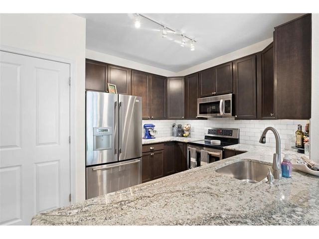 10052 W Ute Pl 206, Littleton, CO 80127