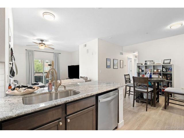 10052 W Ute Pl 206, Littleton, CO 80127