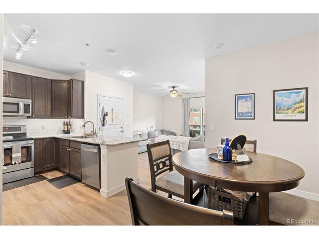10052 W Ute Pl 206, Littleton, CO 80127