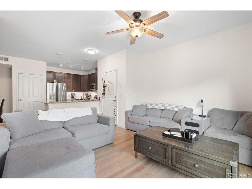 10052 W Ute Pl 206, Littleton, CO 80127