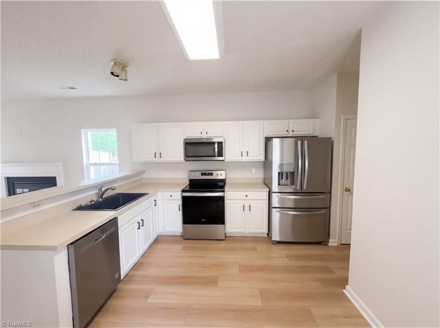 2855 Mossy Meadow Drive, High Point, NC 27265