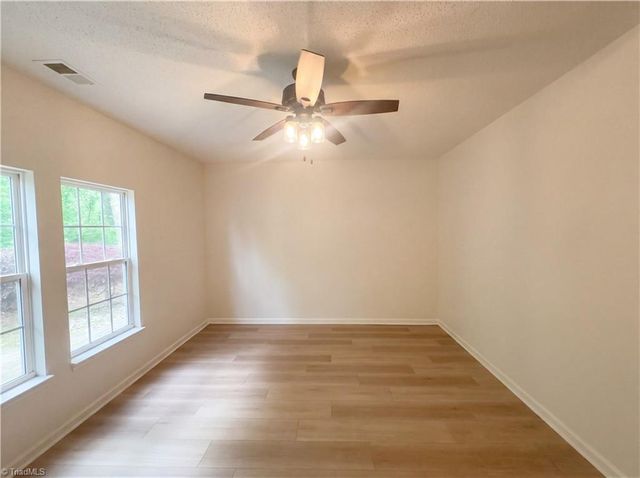 2855 Mossy Meadow Drive, High Point, NC 27265
