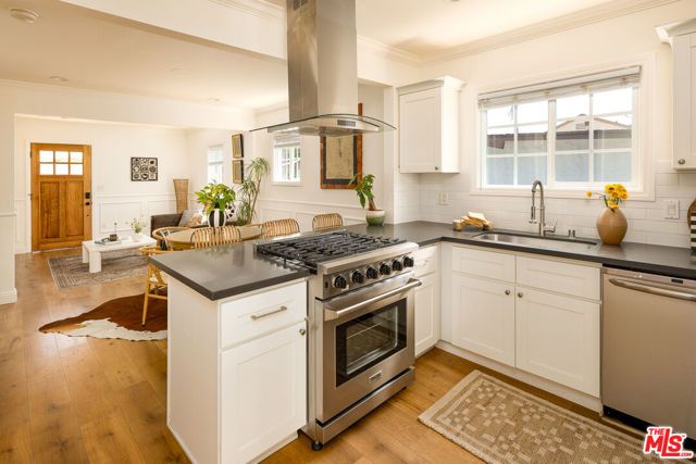 3033 Asbury Street, Los Angeles, CA 90065