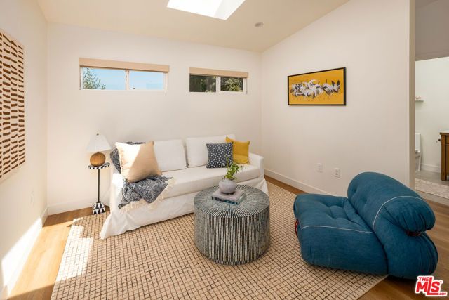 3033 Asbury Street, Los Angeles, CA 90065