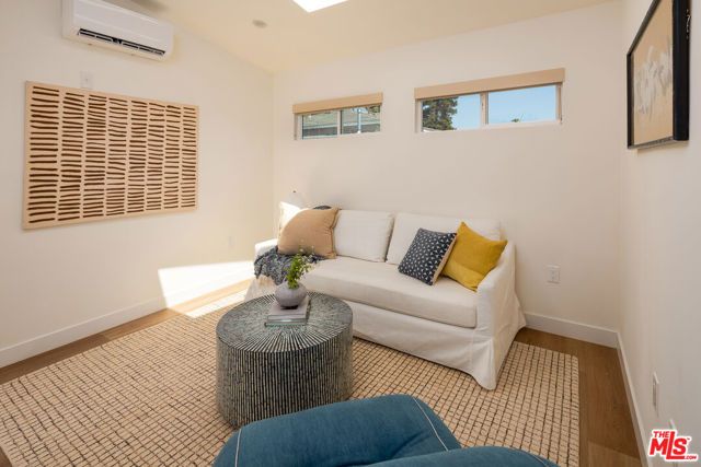 3033 Asbury Street, Los Angeles, CA 90065