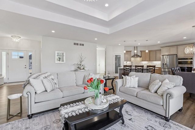 6682 Morning Dew LANE, Sun Prairie, WI 53590