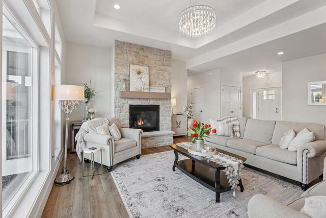 6682 Morning Dew LANE, Sun Prairie, WI 53590