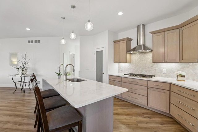 6682 Morning Dew LANE, Sun Prairie, WI 53590