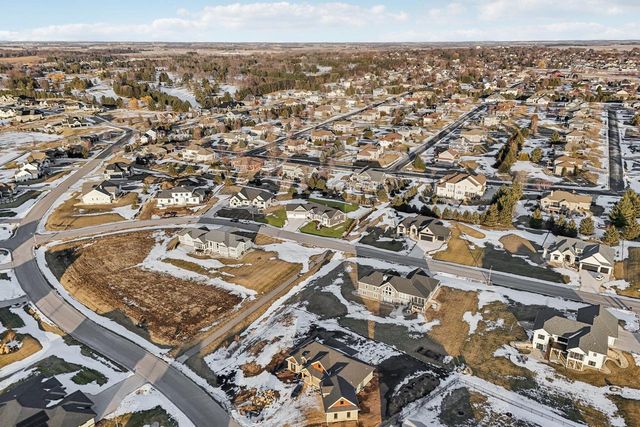 6682 Morning Dew LANE, Sun Prairie, WI 53590