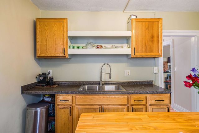 1306 W JOHNSON ST, Staunton, VA 24401