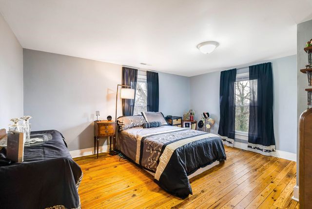 1306 W JOHNSON ST, Staunton, VA 24401