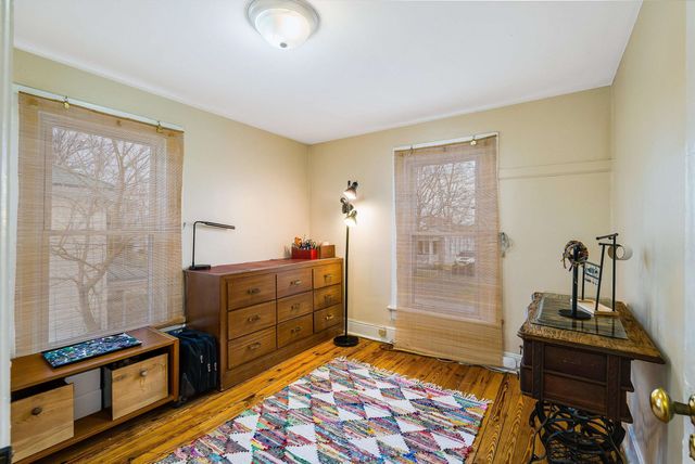 1306 W JOHNSON ST, Staunton, VA 24401