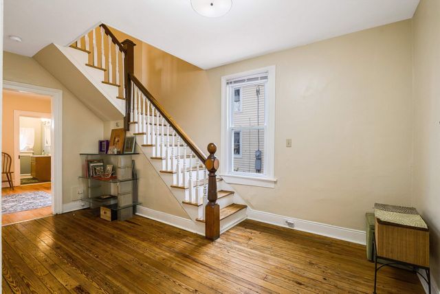 1306 W JOHNSON ST, Staunton, VA 24401