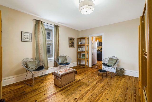 1306 W JOHNSON ST, Staunton, VA 24401