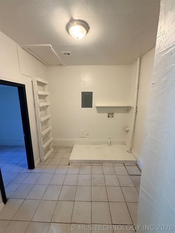 4907 N Garrison Place, Tulsa, OK 74126
