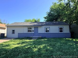 4907 N Garrison Place, Tulsa, OK 74126