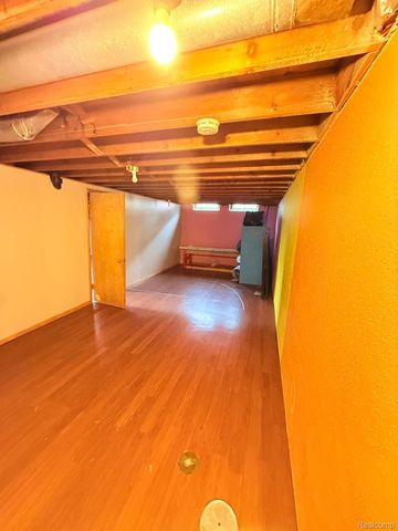 35347 Alta Vista Drive, Sterling Heights, MI 48312