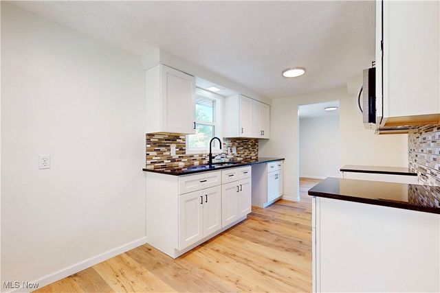 704 Douglas Avenue, Wintersville, OH 43953