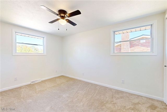 704 Douglas Avenue, Wintersville, OH 43953