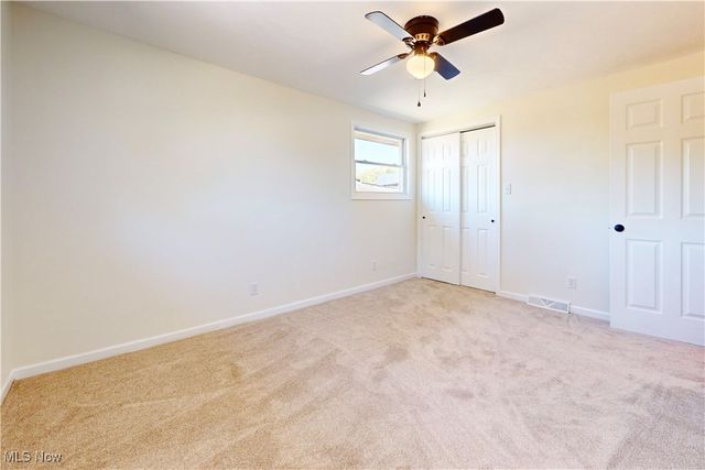 704 Douglas Avenue, Wintersville, OH 43953