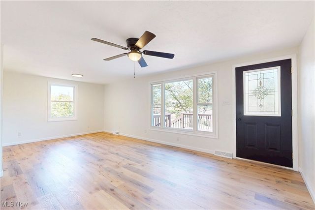 704 Douglas Avenue, Wintersville, OH 43953