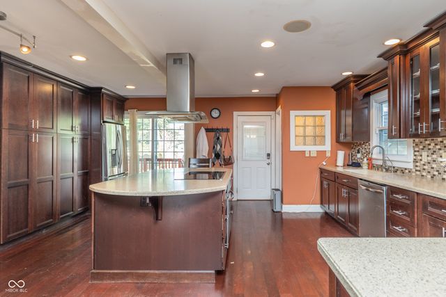 1606 E 8th Street, Anderson, IN 46012