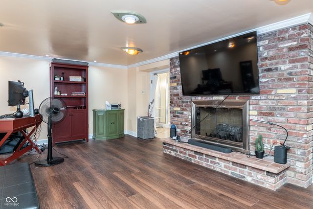 1606 E 8th Street, Anderson, IN 46012