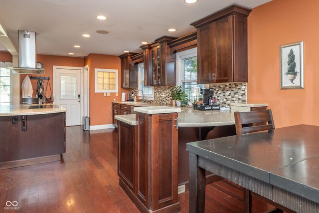 1606 E 8th Street, Anderson, IN 46012