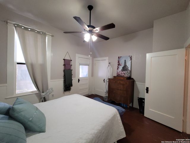 318 Chicago, San Antonio, TX 78210