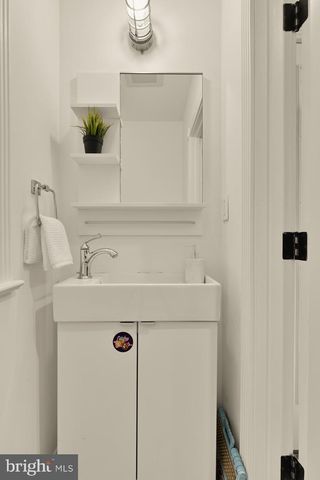 3117 WARDER ST NW, Washington, DC 20010