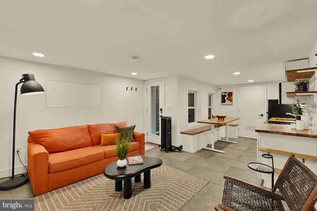 3117 WARDER ST NW, Washington, DC 20010