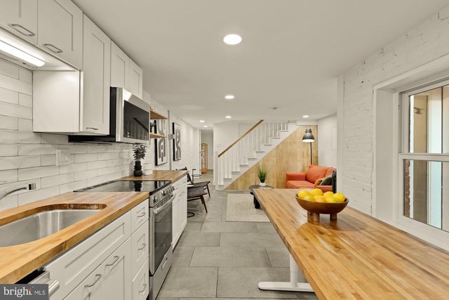 3117 WARDER ST NW, Washington, DC 20010