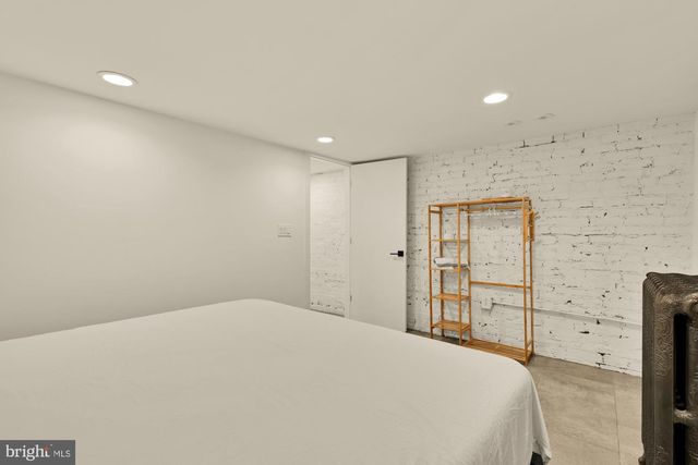 3117 WARDER ST NW, Washington, DC 20010