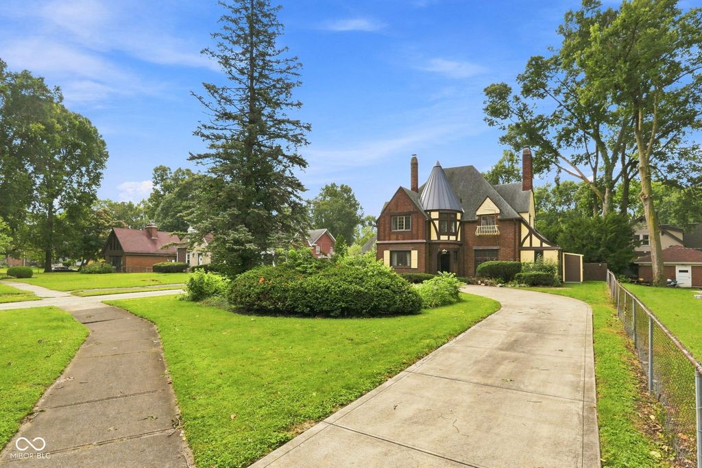 3763 Watson Road, Indianapolis, IN 46205