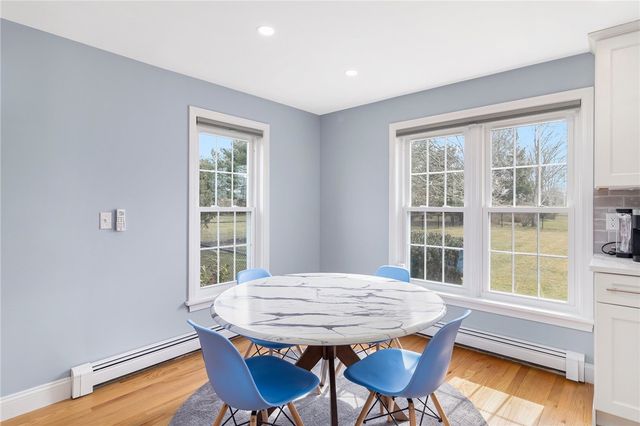 53 River Run Road, Middletown, RI 02842