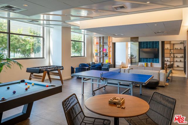 400 S Broadway 1001, Los Angeles, CA 90013