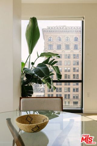 400 S Broadway 1001, Los Angeles, CA 90013