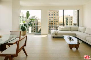 400 S Broadway 1001, Los Angeles, CA 90013