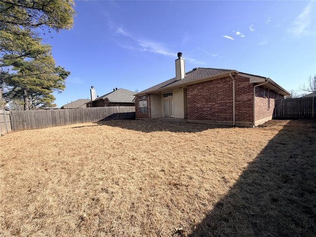 1224 Capitol Drive, Edmond, OK 73003