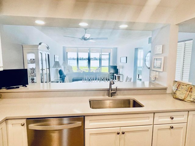 1950 SW Palm City Road 13104, Stuart, FL 34994