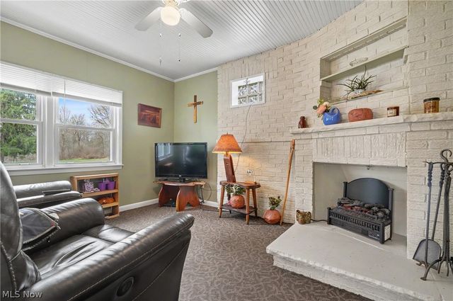 8084 Wright Road, Broadview Heights, OH 44147