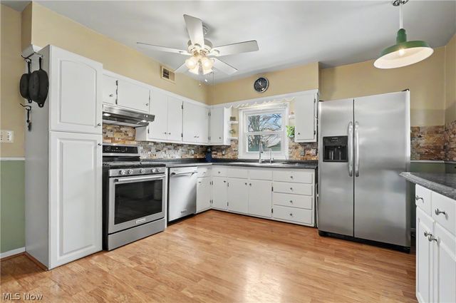 8084 Wright Road, Broadview Heights, OH 44147