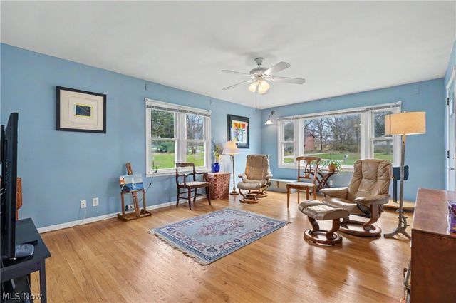 8084 Wright Road, Broadview Heights, OH 44147